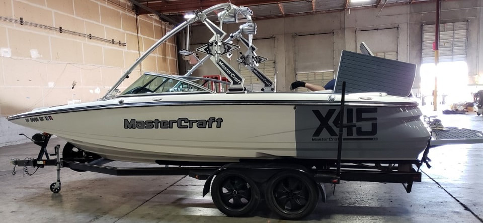 Same MasterCraft X45 after picture with new graphics, color.
